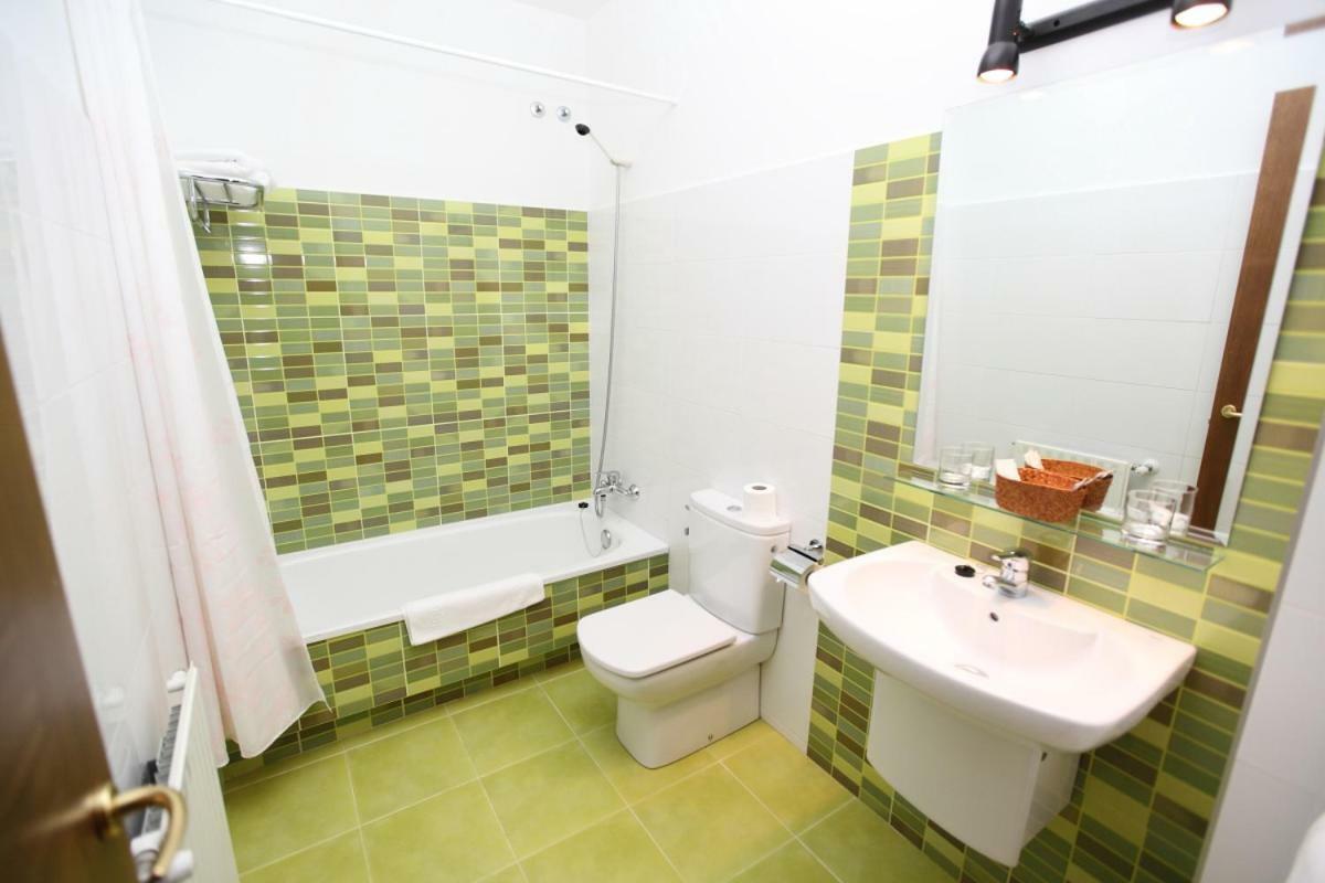 Hotel Amenal Ngoại thất bức ảnh